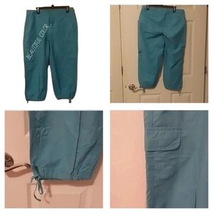 💙🌹  Turquoise color Bermuda shorts